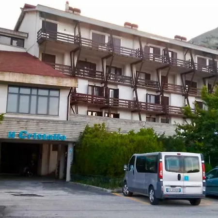 Aparthotel Il Cristallo Ovindoli